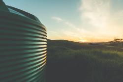 Promax_Rural_Tank_in_fields_2.jpg